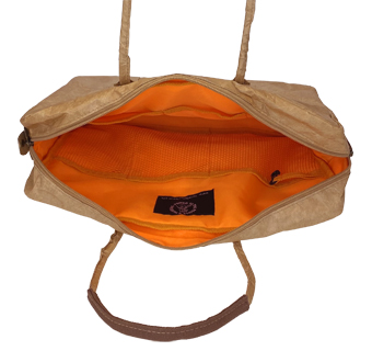 THINK AERO�u�N���t�g�u���E���v�̓���