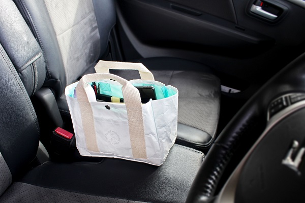 �^�C�x�b�N���g�[�g�uTHINK AERO TOTE Petit�v�g�p�C���[�W