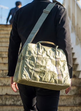 �V�����_�[�X�g���b�v�ɂ͌��p�b�g