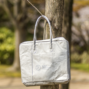 �d����193g